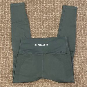 Alphalete halo leggings